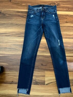 Women's Dark Blue Distressed Skinny Jeans